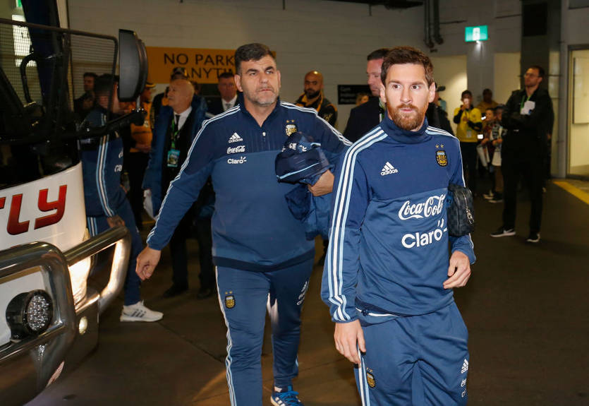 Аргентинцам вернут деньги за купленные телевизоры, если сборная не выйдет на ЧМ Аргентинцам вернут деньги за купленные телевизоры, если сборная не выйдет на ЧМ