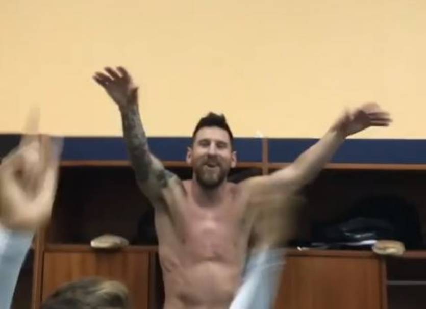 кадр из видео