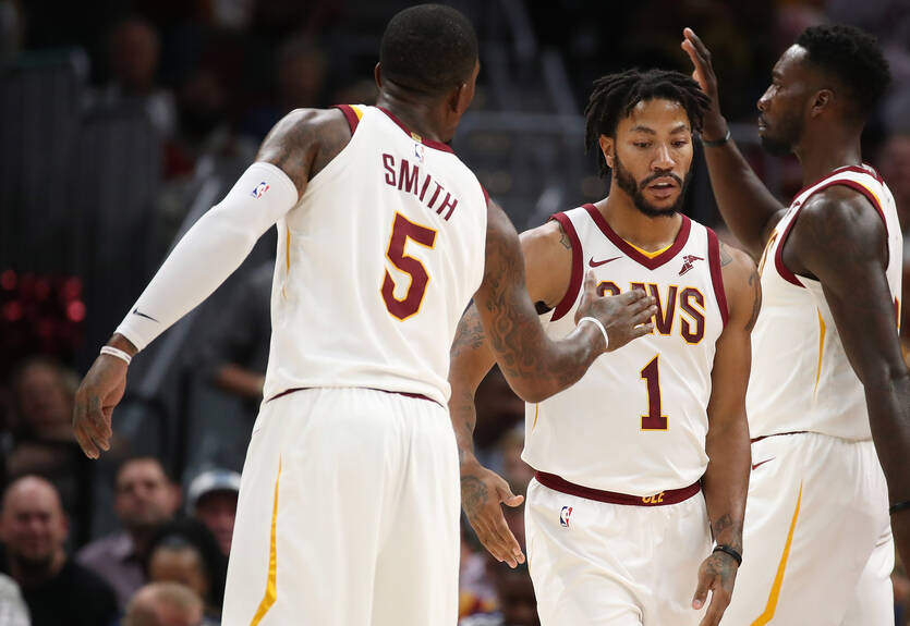 НБА: эффектный аллей-уп Роуза на Грина среди лучших моментов дня