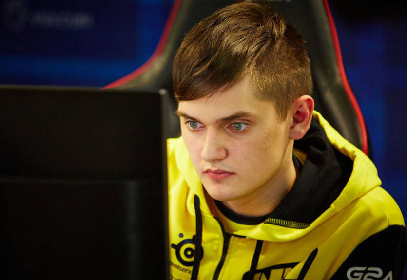 Бывший игрок Na'Vi получил бан на два года Бывший игрок Na'Vi получил бан на два года