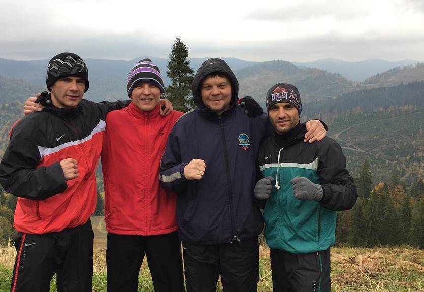 Ефимовичу готовится к бою помогает экс-чемпион мира