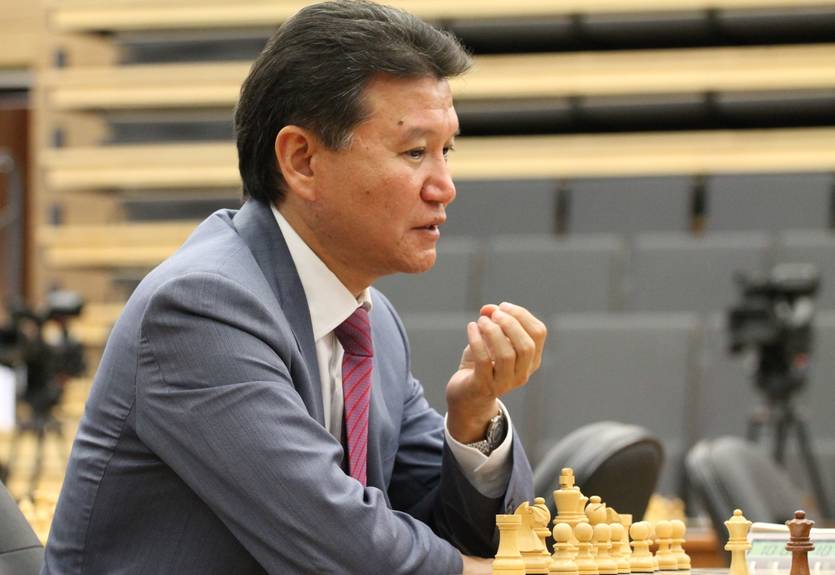Россиянина Илюмжинова отстранили от должности президента ФИДЕ