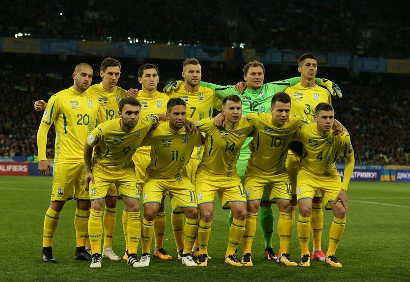 Сборная Украины проведет товарищеский матч со Словакией