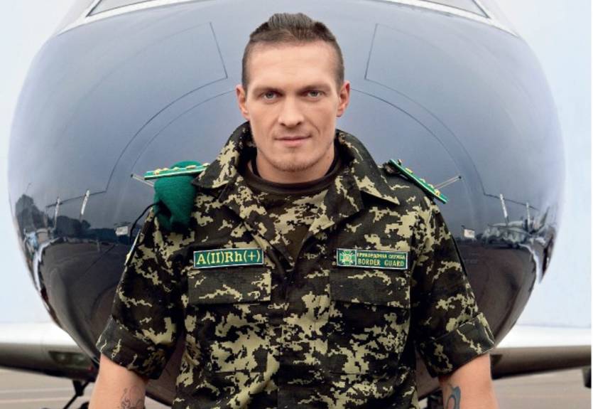 Усик посетил бойцов АТО на передовой