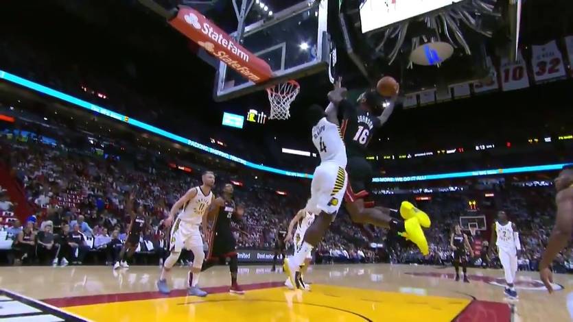 кадр из видео