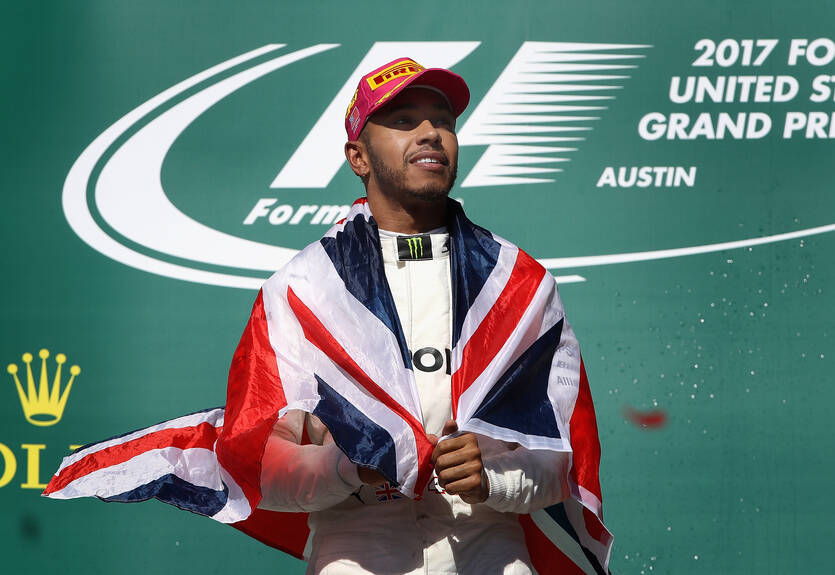 Хэмилтон: Впереди еще три гонки – еще три раза можно выиграть Хэмилтон: Впереди еще три гонки – еще три раза можно выиграть