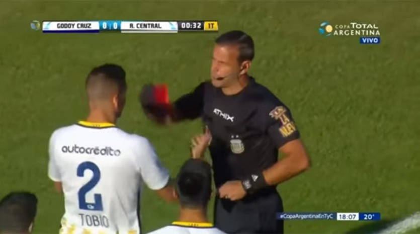 кадр из видео