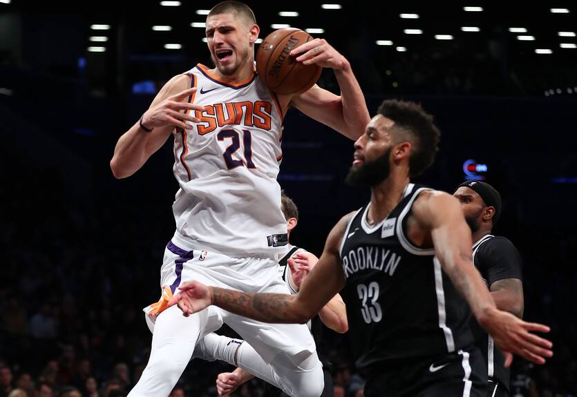 НБА: Финикс обыграл Бруклин, Оклахома сильнее Милуоки