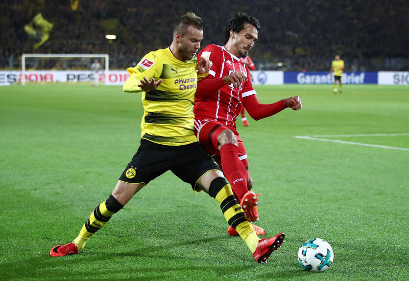 Хуммельс сыграл в дырявых бутсах, чтобы пальцам на ногах было удобно Хуммельс сыграл в дырявых бутсах, чтобы пальцам на ногах было удобно