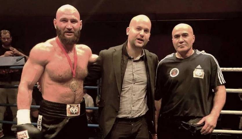 Facebook Романа Головащенко