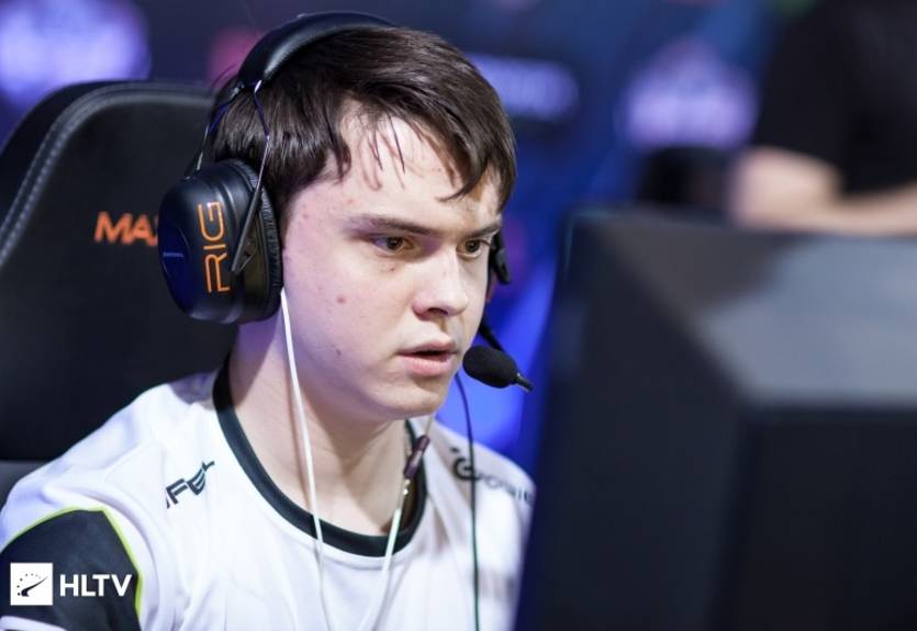 Na'Vi укомплектовали состав по СS:GO