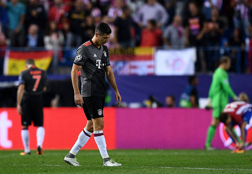 Мошенник развел форварда Баварии