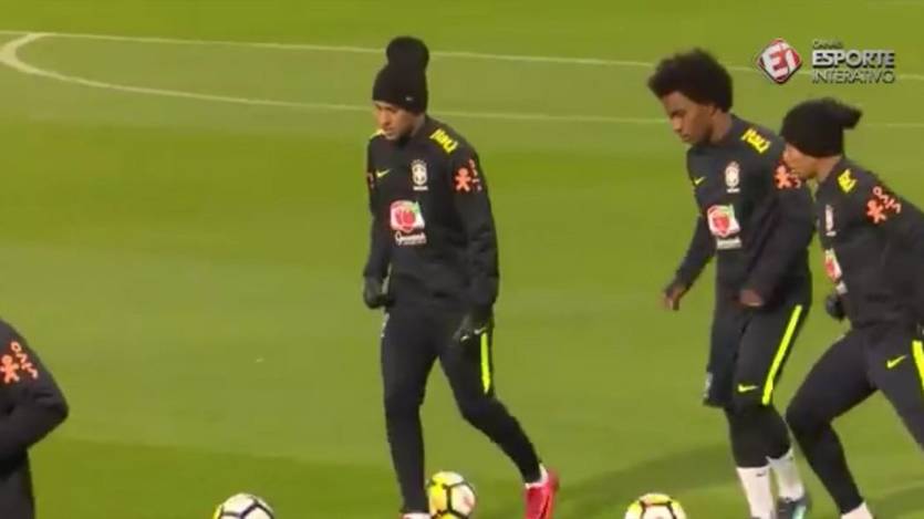 кадр из видео