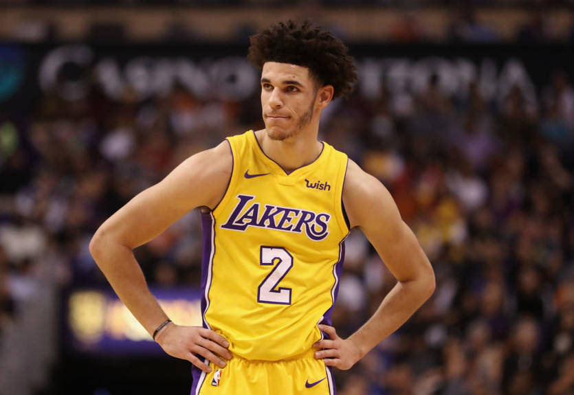 Место Болла в стартовой пятерке не обсуждается – тренер Лейкерс Место Болла в стартовой пятерке не обсуждается – тренер Лейкерс