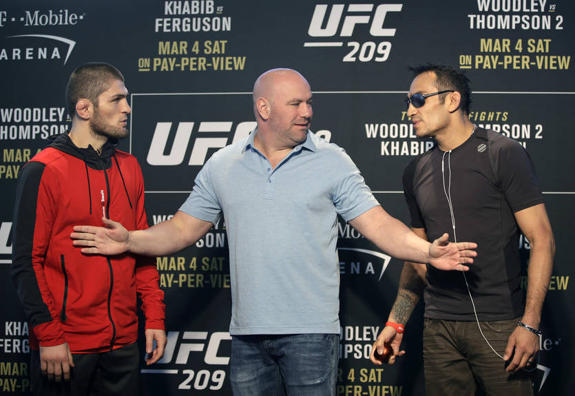 Нурмагомедову предложили бой за пояс временного чемпиона UFC Нурмагомедову предложили бой за пояс временного чемпиона UFC