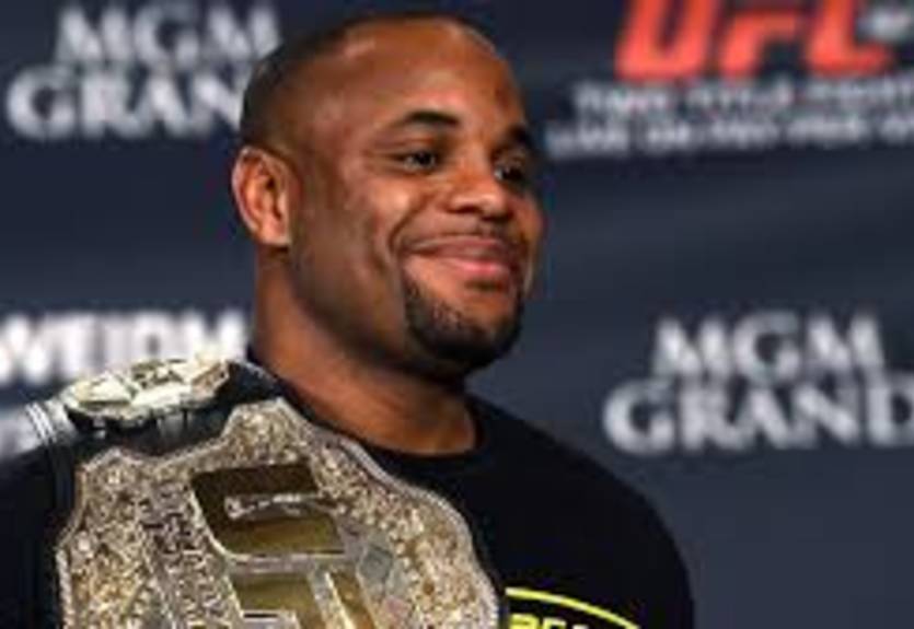 Кормье и Оздемир встретятся на UFC 220