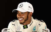 Хэмилтон: Нам нельзя топтаться на месте
