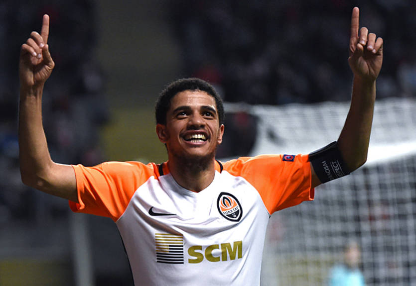 Фред и Тайсон номинированы на звание лучшего бразильца в Европе