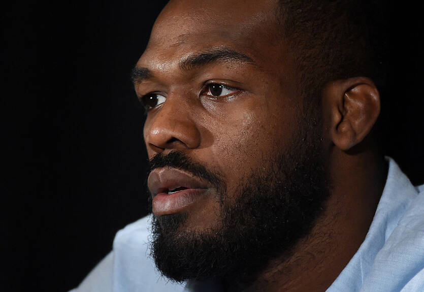 Кормье: Я считаю, что проиграл Джонсу