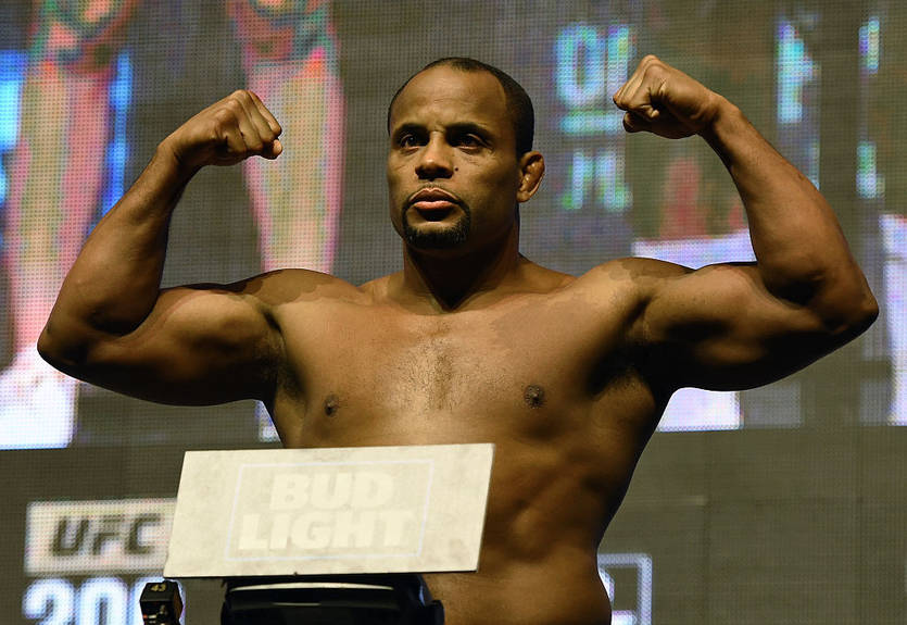 Кормье: Макгрегор должен нокаутировать Хабиба, иначе у него будут проблемы