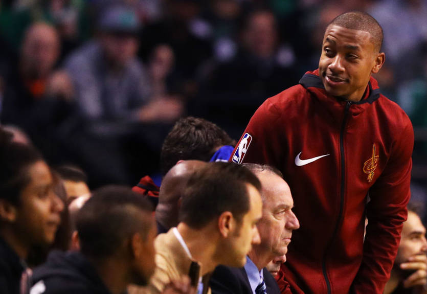 Фанаты Бостона встретили Айзею Томаса овациями стоя Фанаты Бостона встретили Айзею Томаса овациями стоя