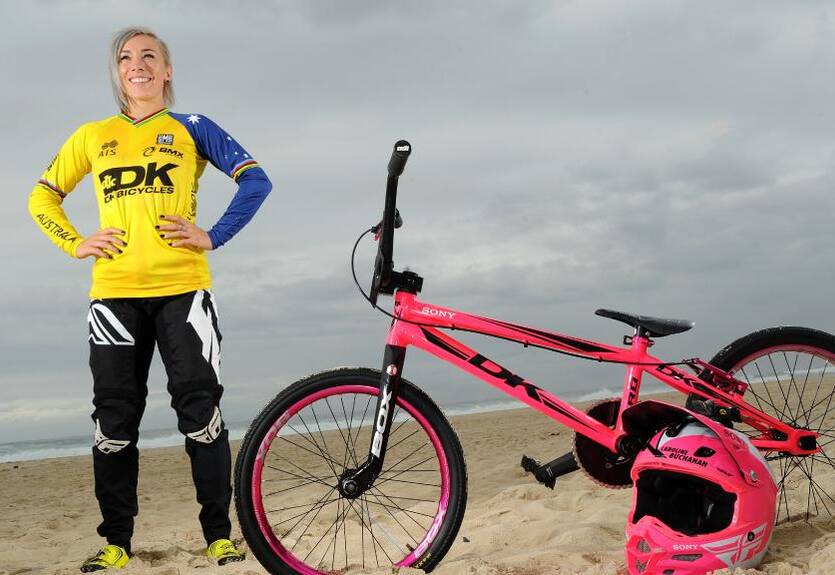 Велогонщица показала последствия жуткого ДТП, в котором она едва не погибла Велогонщица показала последствия жуткого ДТП, в котором она едва не погибла