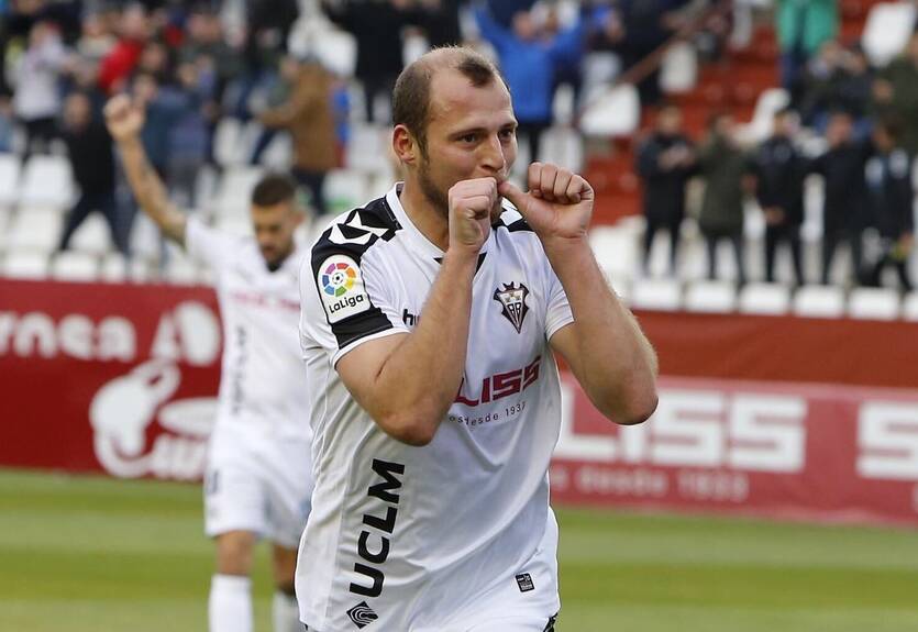 Зозуля сменил игровой номер в Альбасете