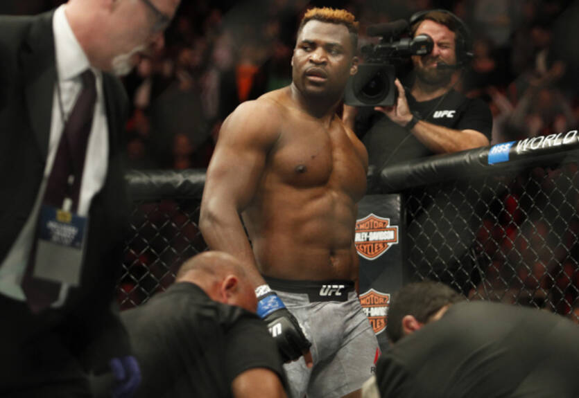 Назван лучший нокаут в UFC в 2017 году