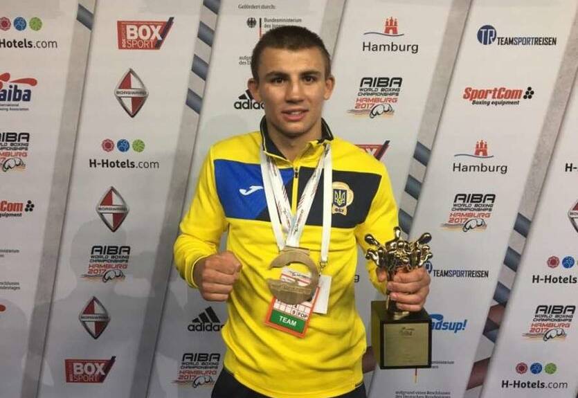 Хижняк: Не вижу смысла переходить на профи-ринг