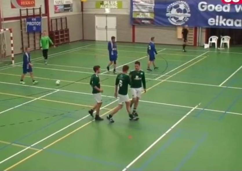 кадр из видео