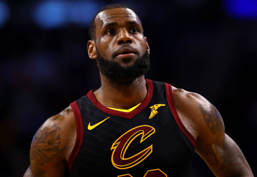 Мощный данк Дюранта и реверс аллей-уп ЛеБрона – в десятке лучших моментов дня НБА