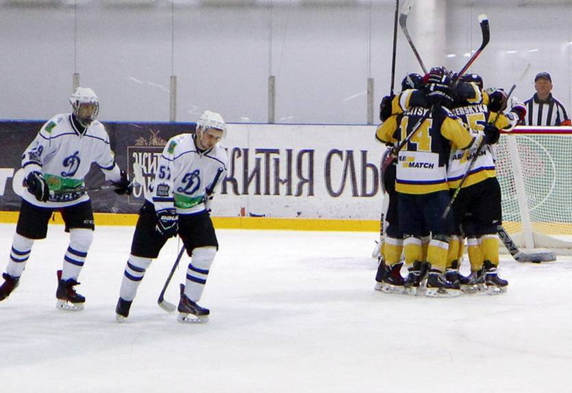 УХЛ: Кременчук одолел Волков в первом матче на родной арене УХЛ: Кременчук одолел Волков в первом матче на родной арене