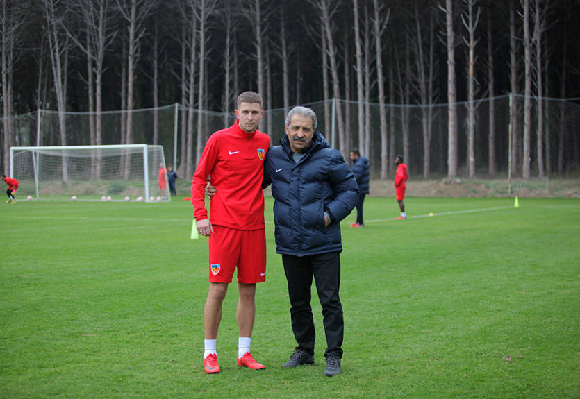 Кравец провел первую тренировку в Кайсериспоре