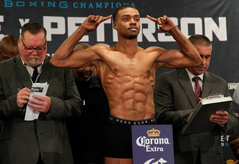 Спенс досрочно победил Питерсона Спенс досрочно победил Питерсона