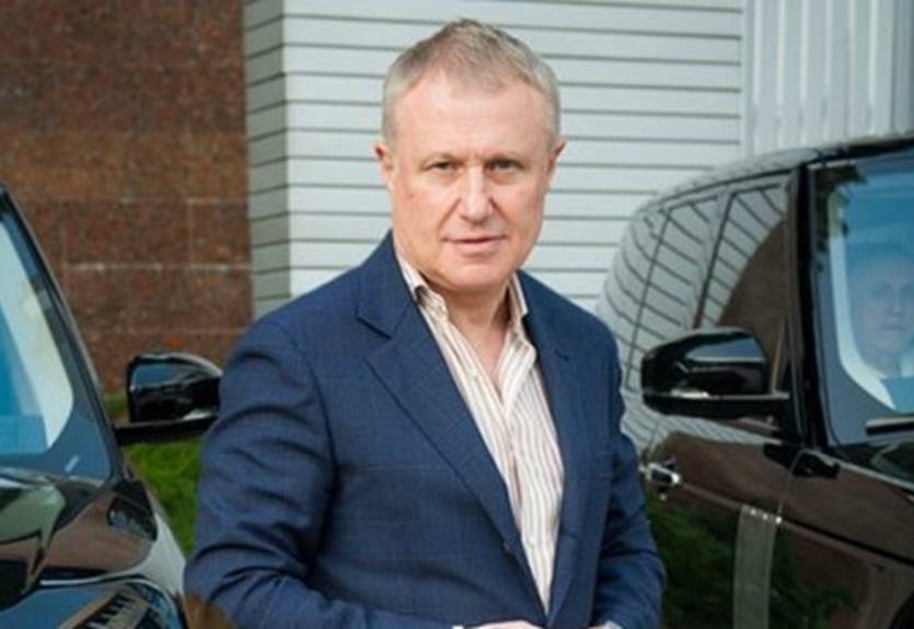 Григория Суркиса поймали на нарушении правил дорожного движения Григория Суркиса поймали на нарушении правил дорожного движения