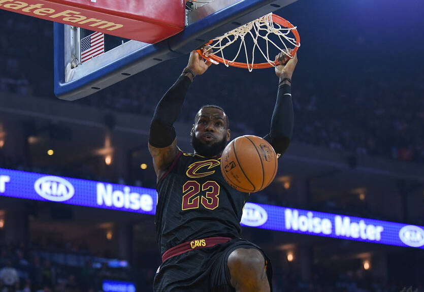 ЛеБрон – самый молодой игрок, набравший 30 тысяч очков ЛеБрон – самый молодой игрок, набравший 30 тысяч очков