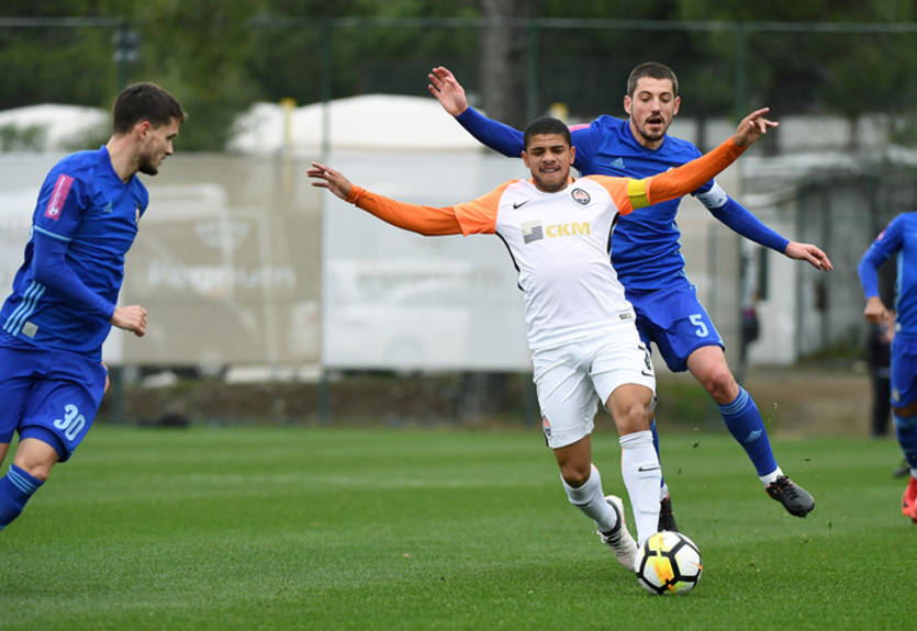 Шахтер проиграл Динамо на тренировочном сборе Шахтер проиграл Динамо на тренировочном сборе