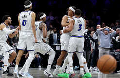 ТОП-10 моментов НБА: целая россыпь баззеров ТОП-10 моментов НБА: целая россыпь баззеров