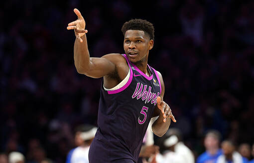 ТОП-10 моментов НБА: трехочковый Эдвардса на последней минуте возглавил рейтинг ТОП-10 моментов НБА: трехочковый Эдвардса на последней минуте возглавил рейтинг