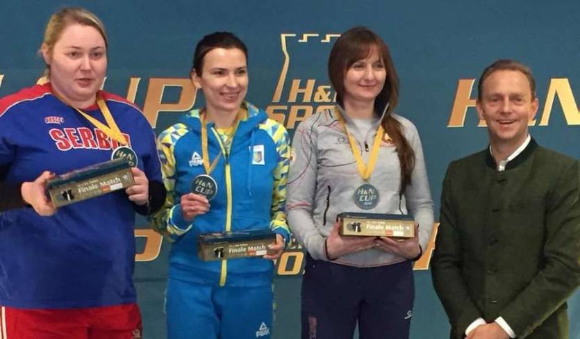 facebook.com/olena.kostevych