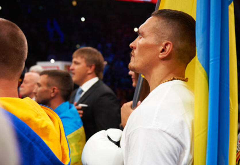 Усик остался фаворитом на победу во Всемирной боксерской суперсерии