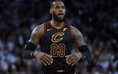ЛеБрон: Сейчас я думаю о нашей команде, а не переходе в Голден Стейт ЛеБрон: Сейчас я думаю о нашей команде, а не переходе в Голден Стейт