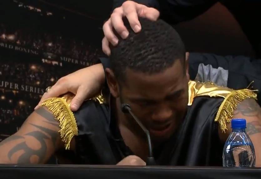 Дортикос не сдержал эмоций и расплакался после поражения от Гассиева