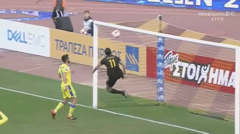 кадр из видео