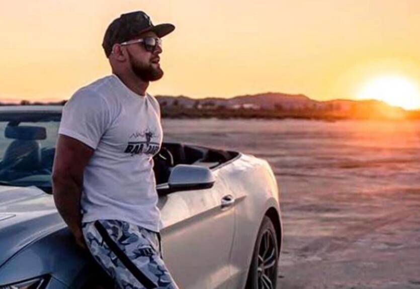 Казахстанский двойник Макгрегора наконец-то встретился с ирландцем и подался в ММА Казахстанский двойник Макгрегора наконец-то встретился с ирландцем и подался в ММА