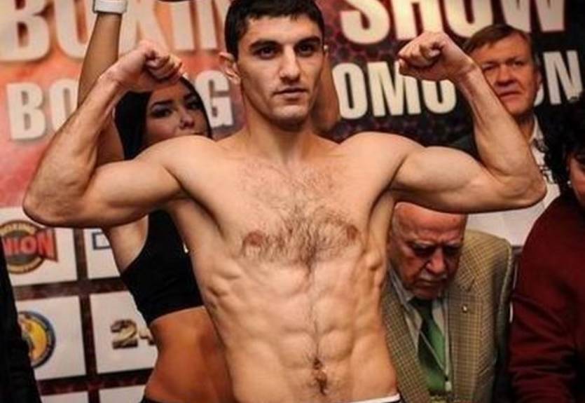 Далакян: Дай Бог, привезу пояс в Украину Далакян: Дай Бог, привезу пояс в Украину