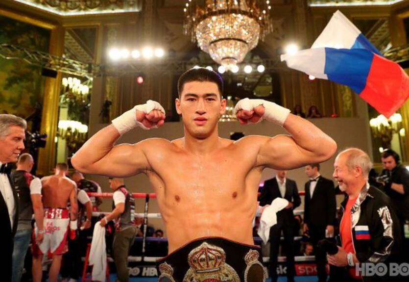 Бивол нокаутировал Барреру