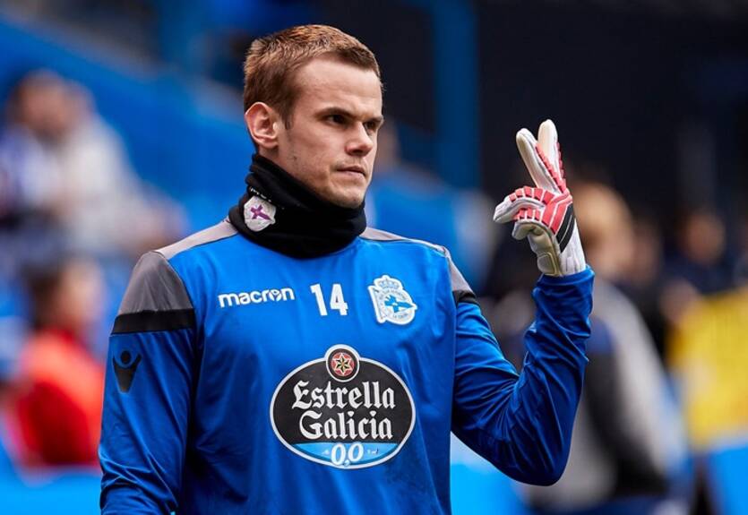 Коваль стал первым вратарем Примеры в 21 веке, которого удалили в дебютном матче