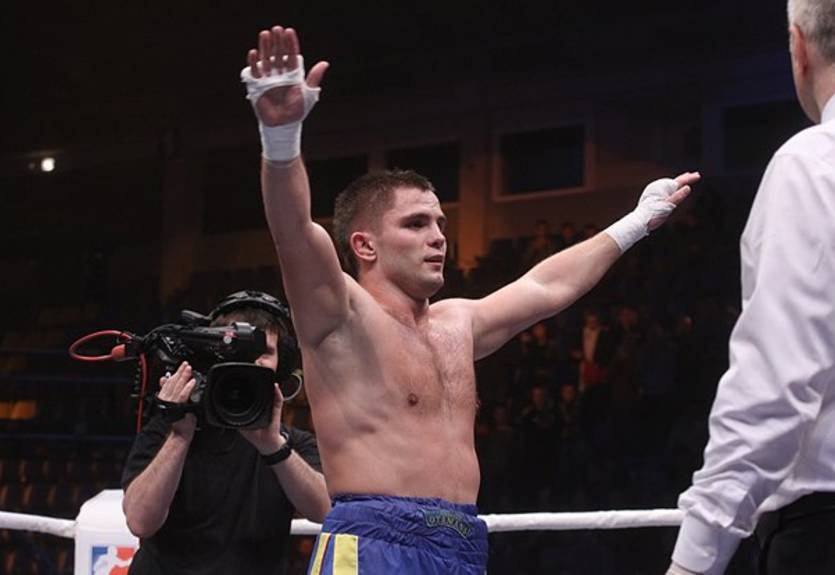 Украинский боксер Митрофанов узнал имя следующего соперника