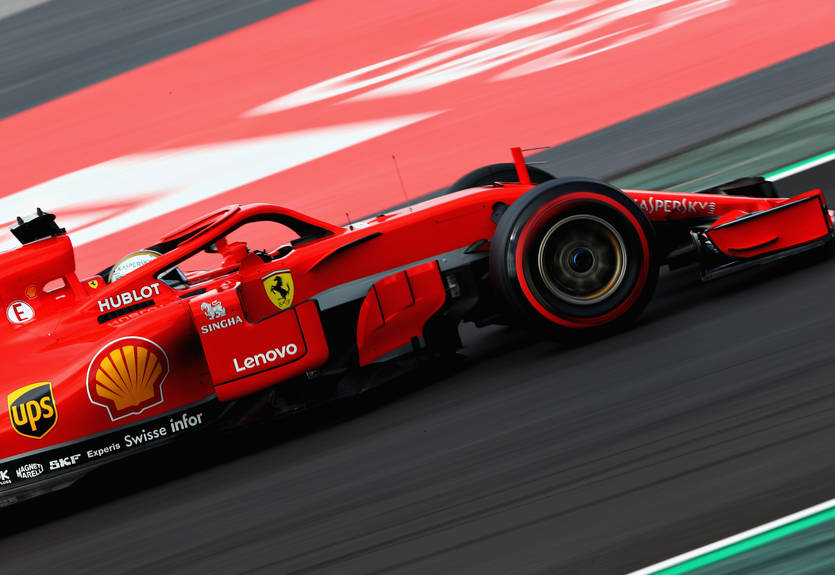 Феттель показал лучшее время во время третьего дня тестов в Барселоне